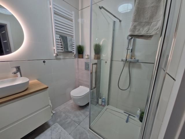 bliźniak, 5 pokoi Kobyłka Mareta. Zdjęcie 5