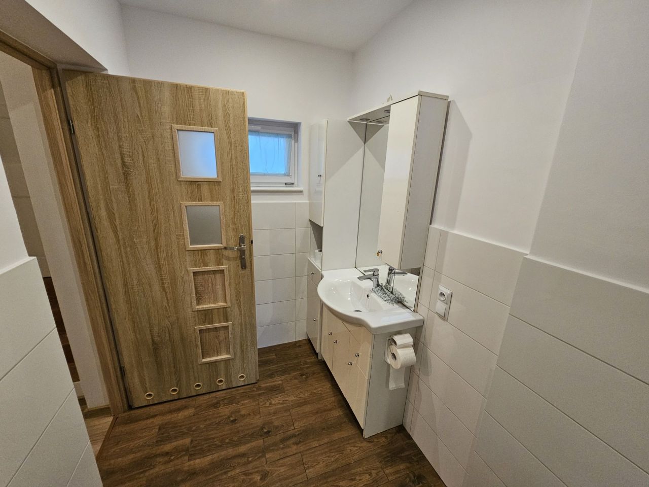 dom wolnostojący, 3 pokoje Płock, ul. Jesienna. Zdjęcie 8