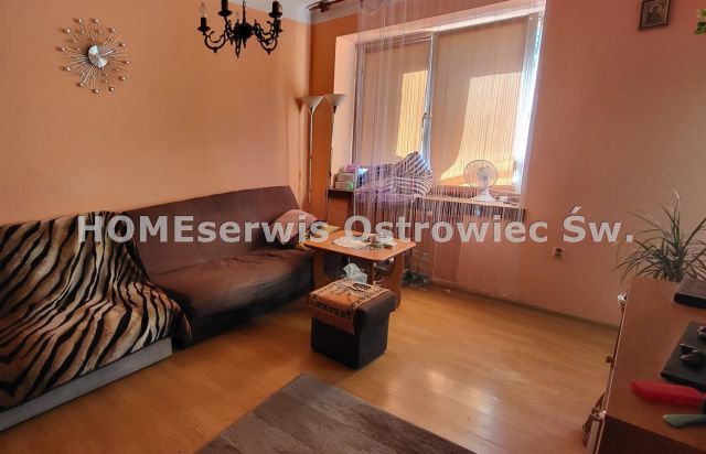 Mieszkanie 1-pokojowe Ostrowiec Świętokrzyski Centrum, ul. Starokunowska. Zdjęcie 2