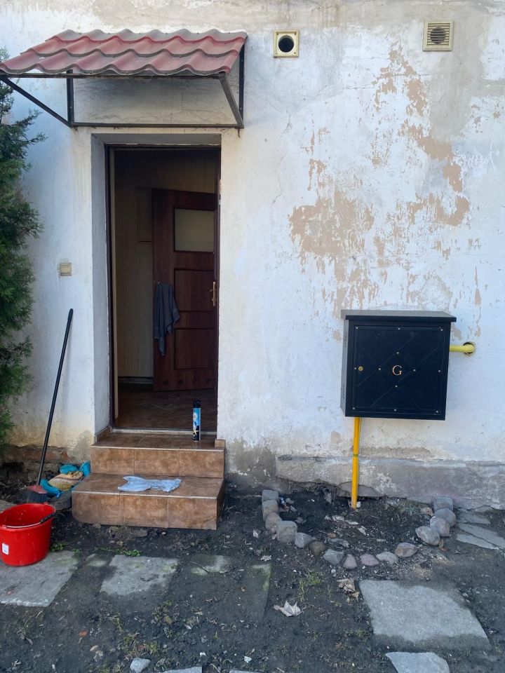 Mieszkanie 1-pokojowe Wiązów. Zdjęcie 3