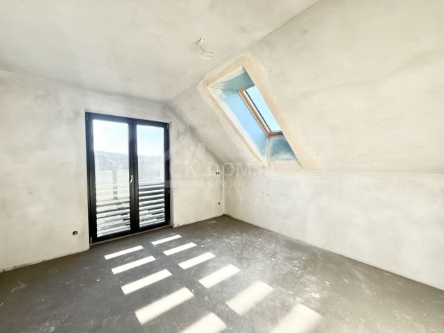 dom wolnostojący, 5 pokoi Bobrza. Zdjęcie 27