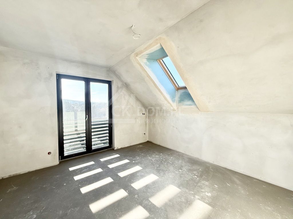 dom wolnostojący, 5 pokoi Bobrza. Zdjęcie 27