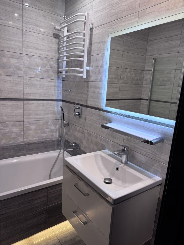 Mieszkanie 3-pokojowe Koło, ul. PCK. Zdjęcie 9