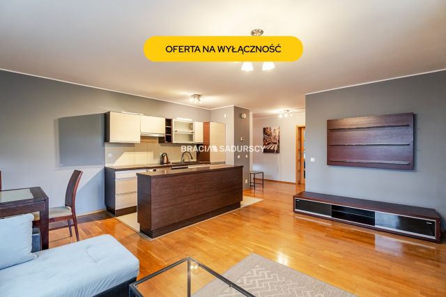 Mieszkanie 3-pokojowe Kraków Dębniki, ul. Zygmunta Miłkowskiego. Zdjęcie 1