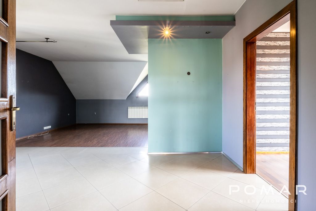 dom wolnostojący, 7 pokoi Jejkowice, ul. Dworcowa. Zdjęcie 3