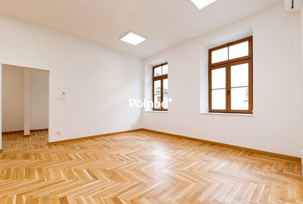 Mieszkanie 5-pokojowe Lublin Śródmieście, ul. Krakowskie Przedmieście. Zdjęcie 1