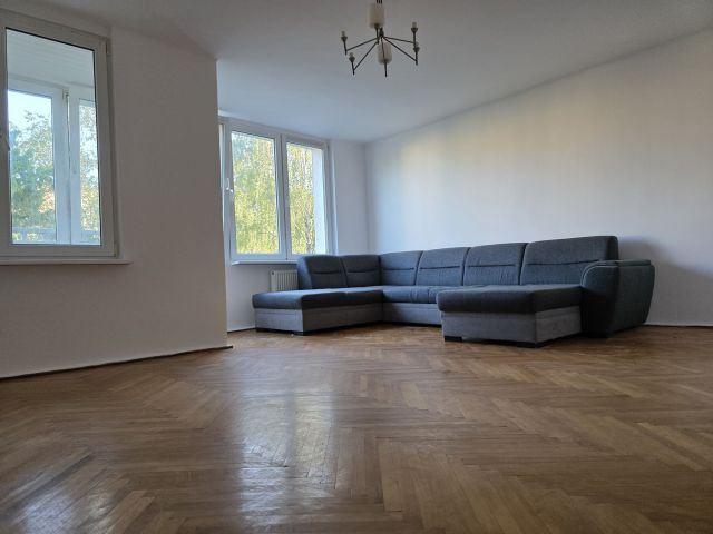 Mieszkanie 3-pokojowe Olsztyn, ul. Kołobrzeska. Zdjęcie 1