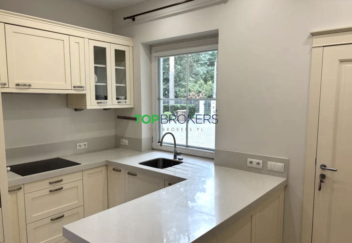 dom wolnostojący, 13 pokoi Warszawa Wawer. Zdjęcie 4