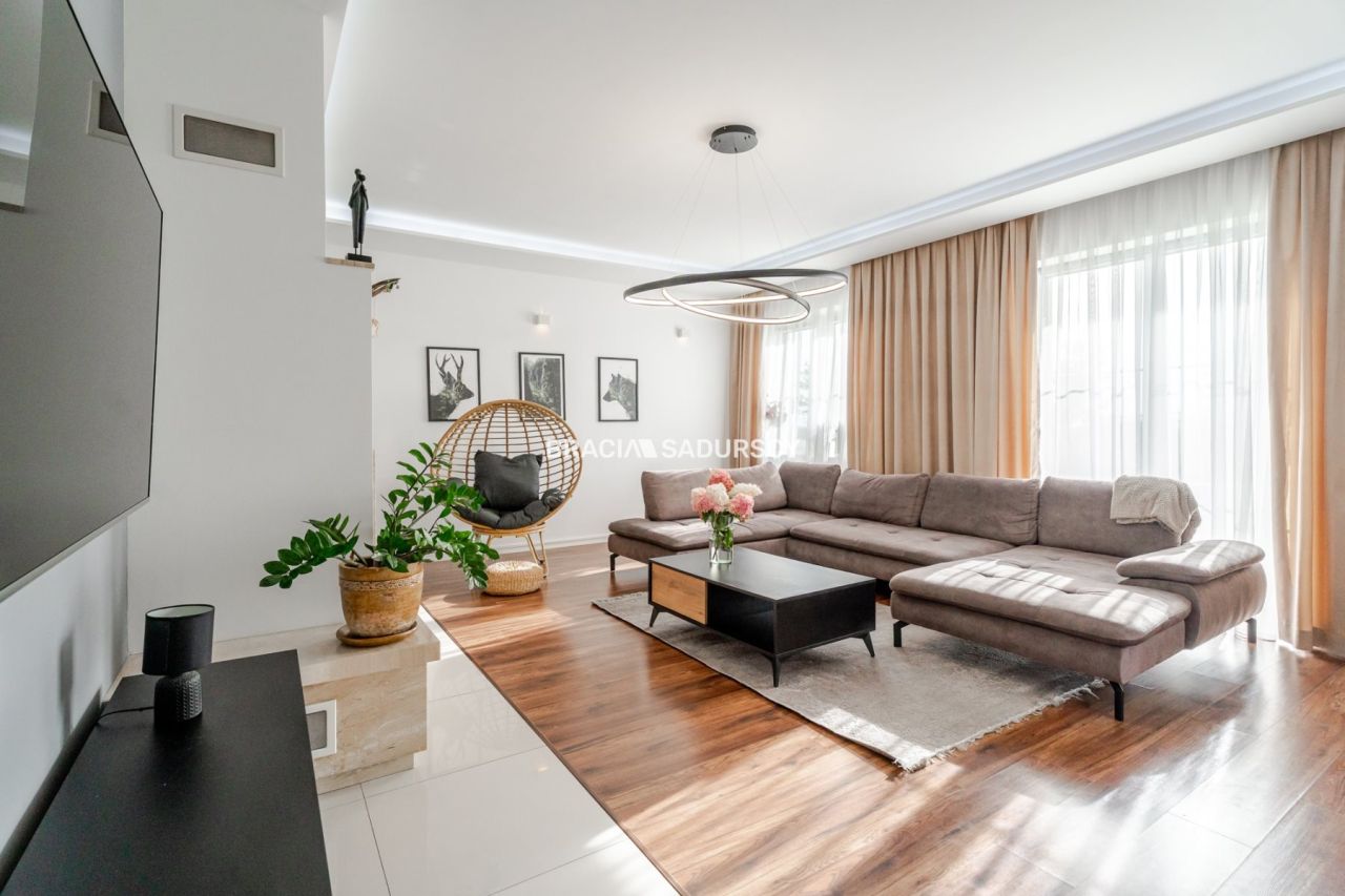 dom wolnostojący, 6 pokoi Węgrzce. Zdjęcie 4