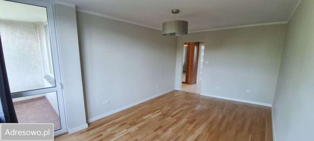 Mieszkanie 3-pokojowe Warszawa Sadyba, ul. Urle. Zdjęcie 1