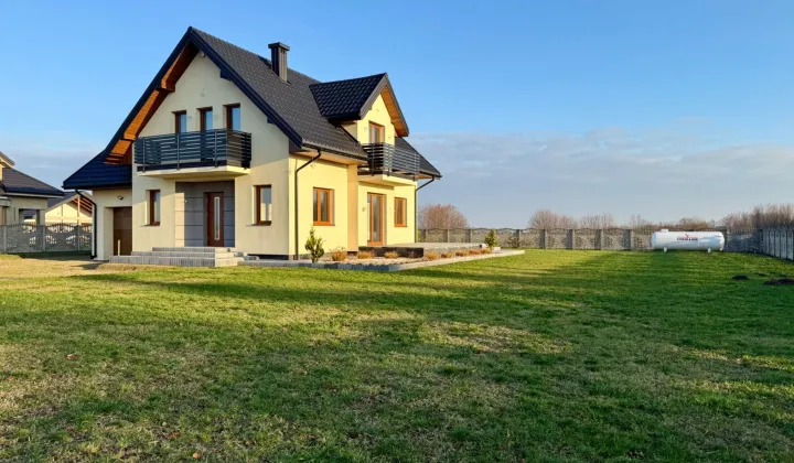 dom wolnostojący Grębków, ul. Warszawska