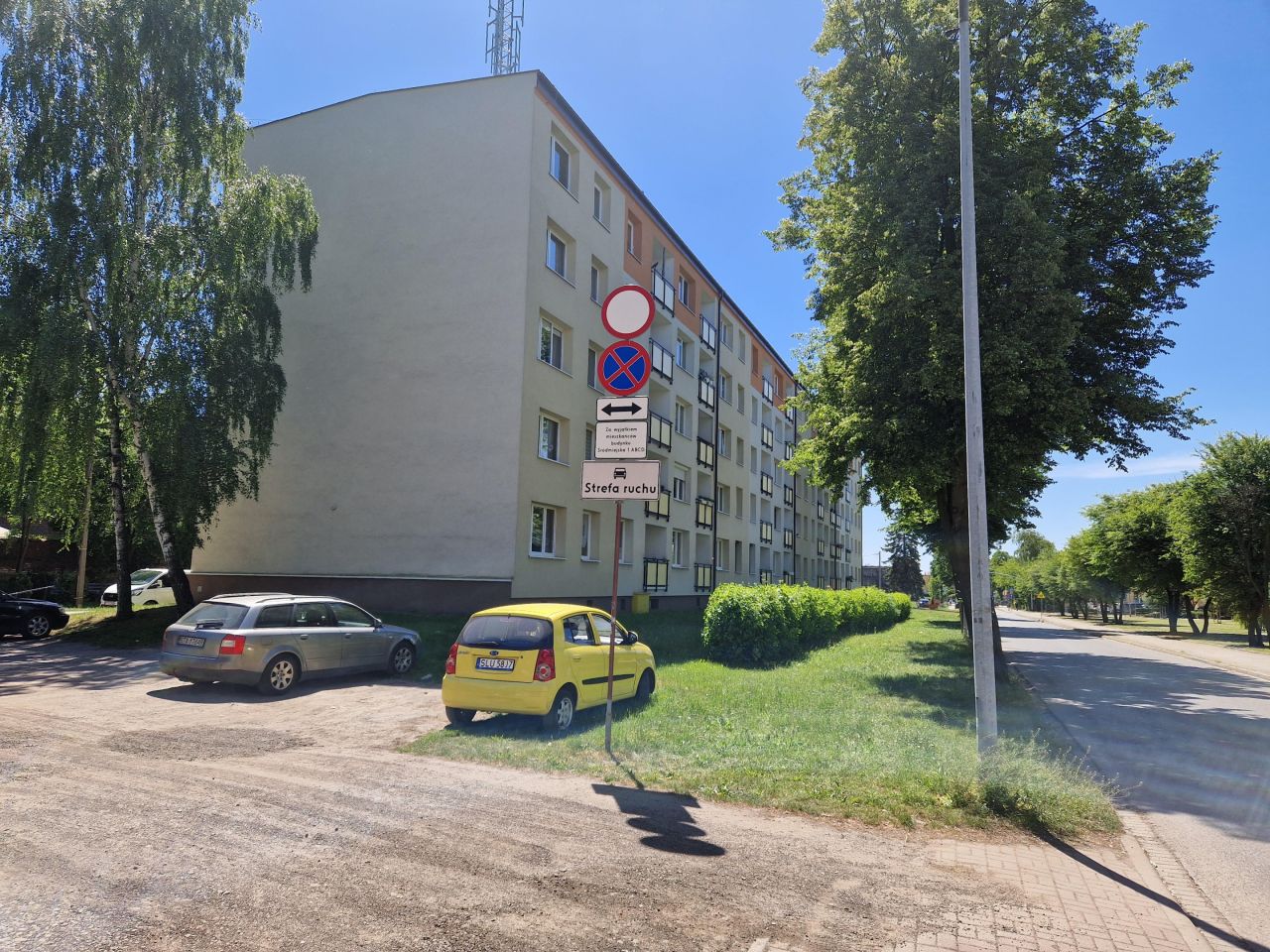 Mieszkanie 2-pokojowe Radzionków, ul. Śródmiejska. Zdjęcie 2