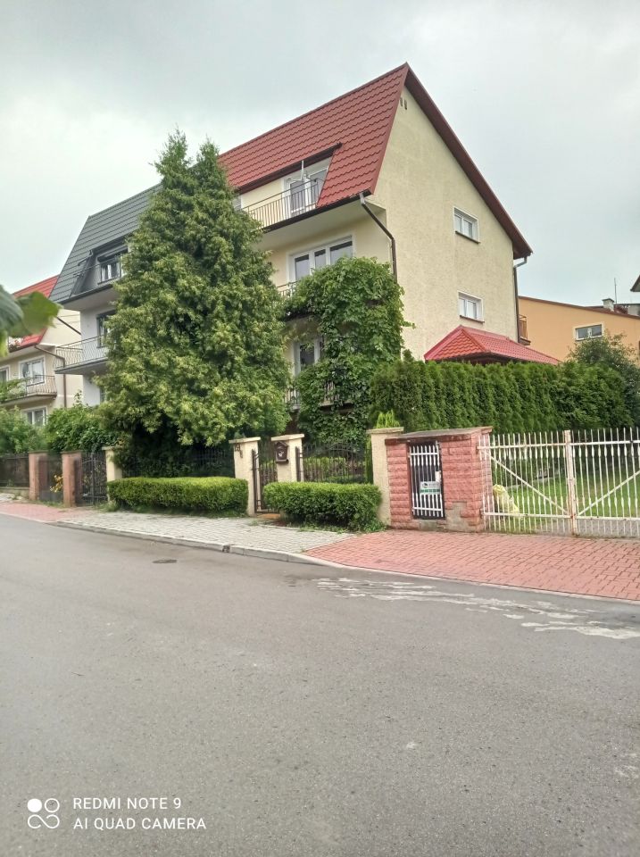 bliźniak, 7 pokoi Kielce Ostra Górka, Mjr. SUCHARSKIEGO. Zdjęcie 15
