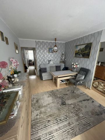 Mieszkanie 3-pokojowe Piotrków Trybunalski, ul. Bugajska. Zdjęcie 1