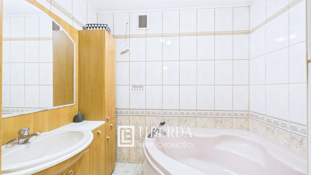 dom wolnostojący, 8 pokoi Kraśnik. Zdjęcie 14