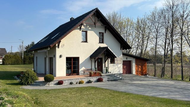 dom wolnostojący, 5 pokoi Brzęczkowice. Zdjęcie 1