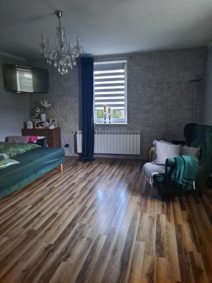 dom wolnostojący, 2 pokoje Łowinia. Zdjęcie 5