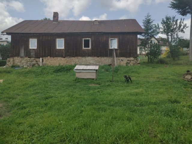dworek, 4 pokoje Jasionów. Zdjęcie 1
