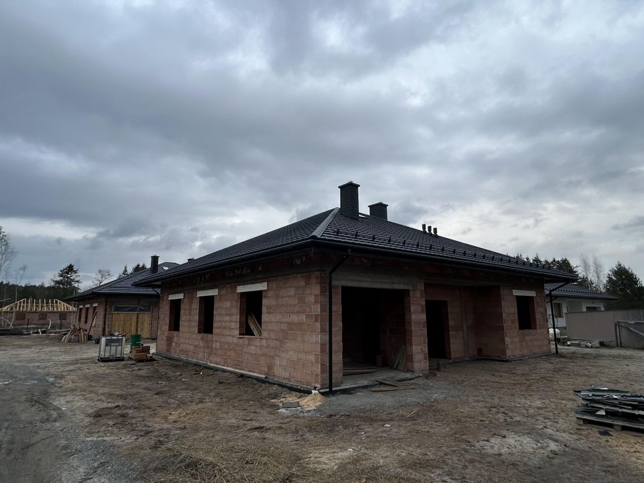 dom wolnostojący, 3 pokoje Jastkowice Sęk, ul. Zaonie. Zdjęcie 2