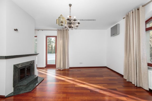 dom wolnostojący, 8 pokoi Ligota Piękna. Zdjęcie 15