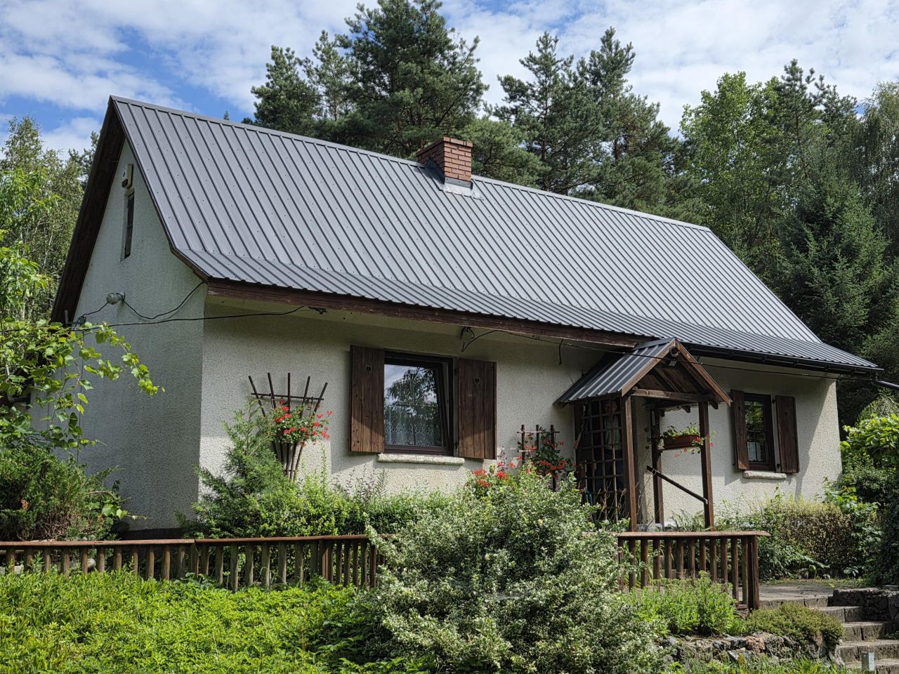 dom wolnostojący, 3 pokoje Dzierżązna. Zdjęcie 1