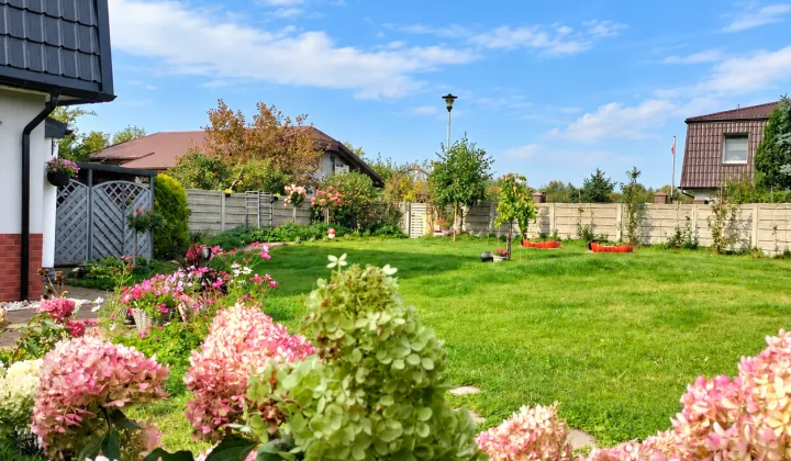 bliźniak, 3 pokoje Niekanin, ul. Radosna