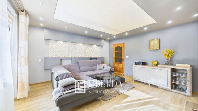 dom wolnostojący, 8 pokoi Kraśnik. Zdjęcie 4