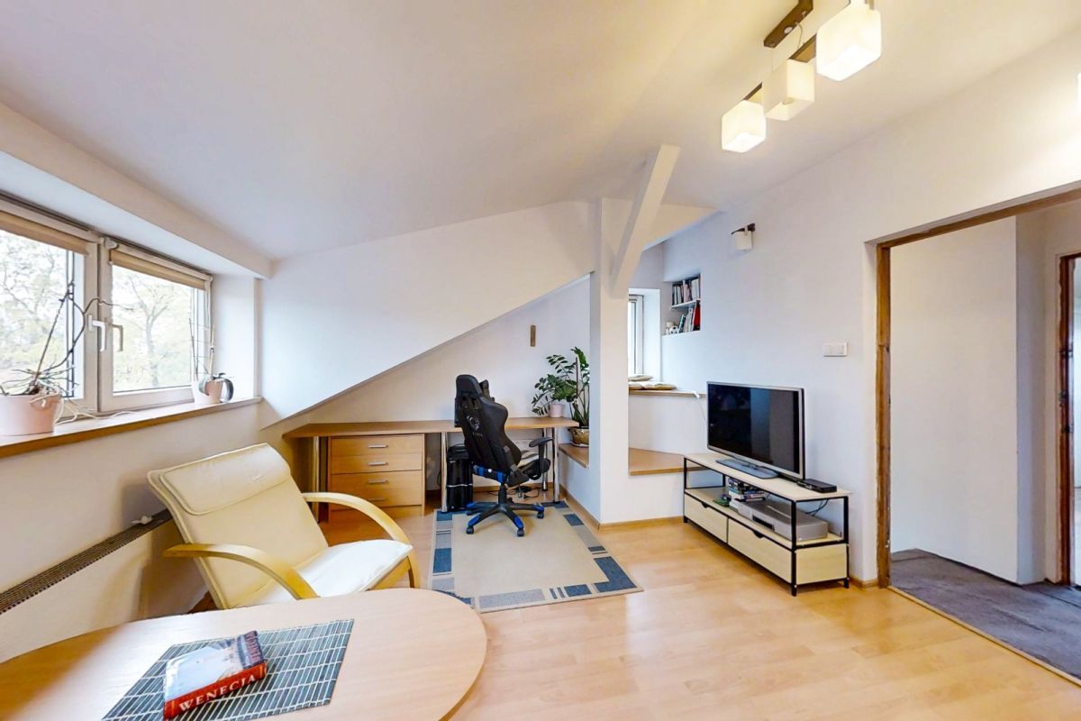 bliźniak, 5 pokoi Łódź Stare Złotno, ul. Rezedowa. Zdjęcie 12