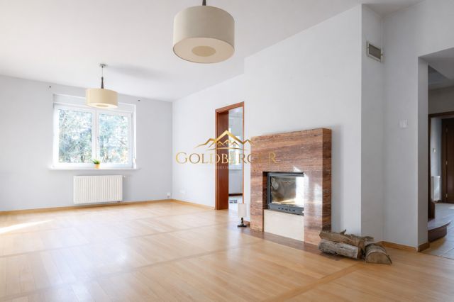 dom wolnostojący, 5 pokoi Gruszczyn. Zdjęcie 3