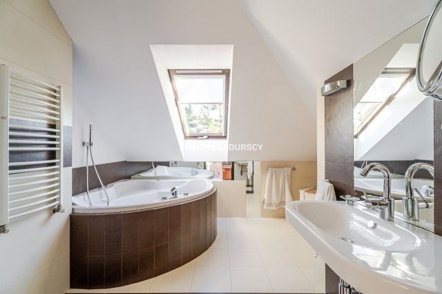 dom, 4 pokoje Lusina, ul. Spacerowa. Zdjęcie 39