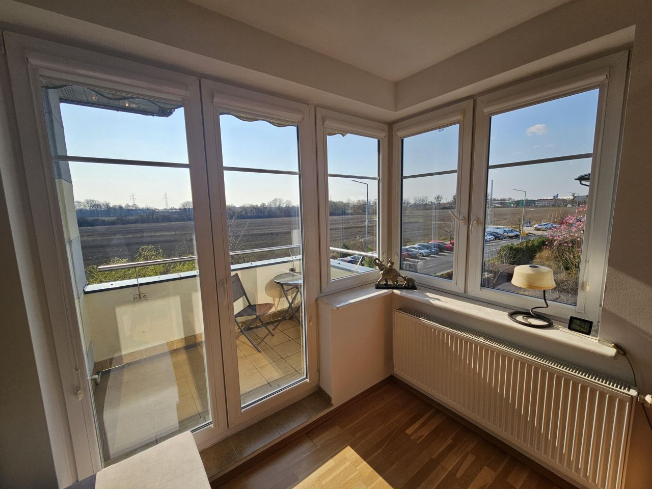 Mieszkanie 3-pokojowe Parzniew, ul. Działkowa. Zdjęcie 2