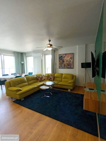 Mieszkanie 3-pokojowe Katowice Brynów, ul. Gawronów. Zdjęcie 1