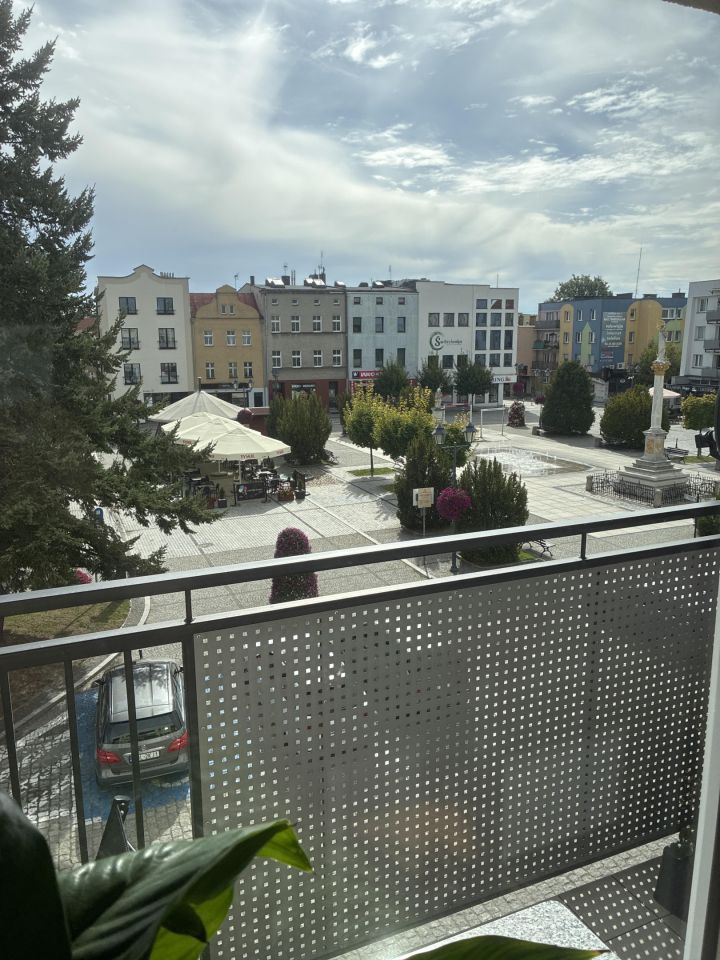 Mieszkanie 2-pokojowe Olesno, ul. Rynek. Zdjęcie 4