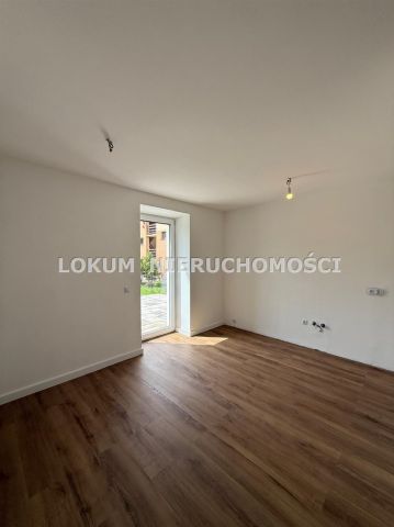 dom wolnostojący, 4 pokoje Zebrzydowice, Goździków. Zdjęcie 10