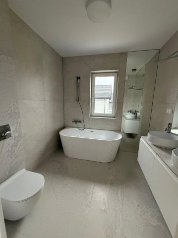 bliźniak, 4 pokoje Bielsko-Biała Hałcnów. Zdjęcie 5