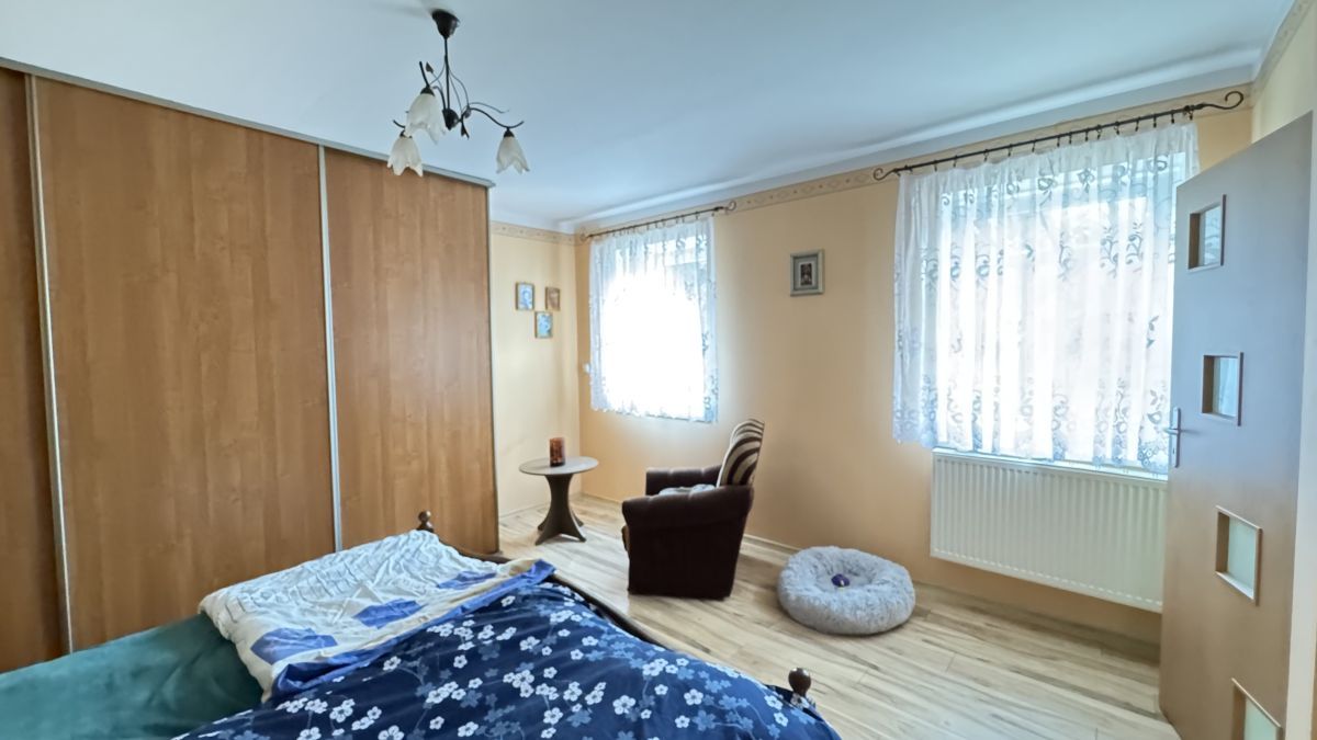 dom wolnostojący, 10 pokoi Czernica. Zdjęcie 23