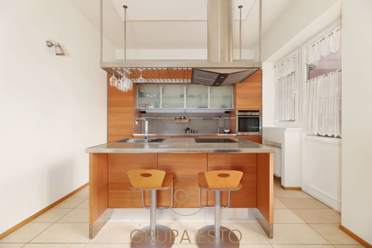 Mieszkanie 2-pokojowe Kraków Stare Miasto, ul. Smocza. Zdjęcie 2