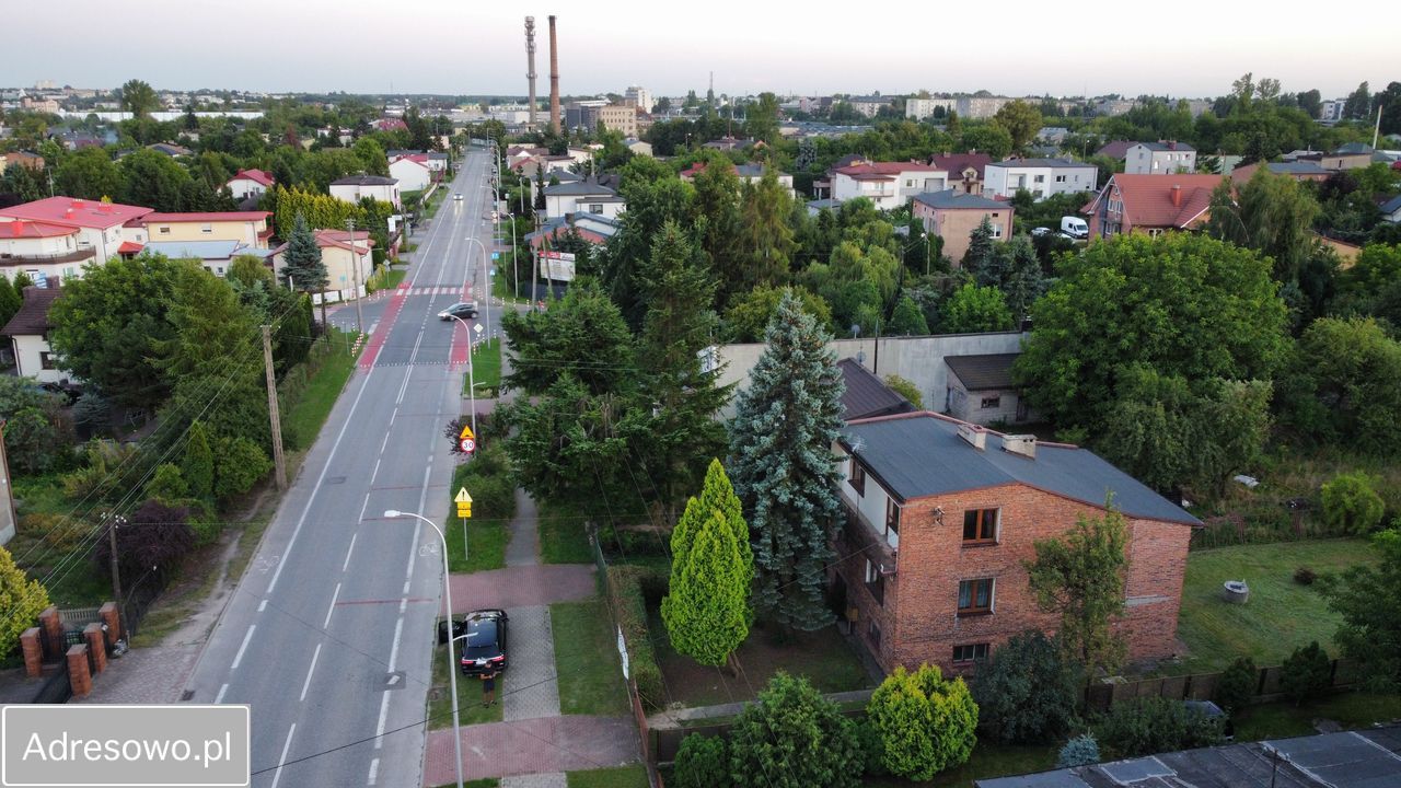 dom wolnostojący, 5 pokoi Radomsko, ul. Sucharskiego. Zdjęcie 2
