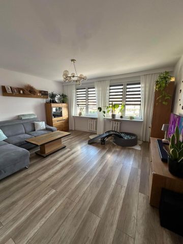 Mieszkanie 3-pokojowe Gorzów Wielkopolski Górczyn, ul. Wincentego Witosa. Zdjęcie 1