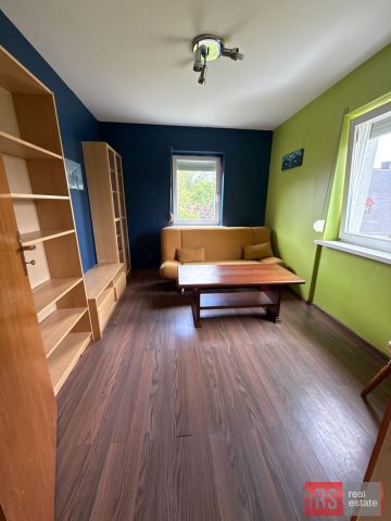 dom wolnostojący, 21 pokoi Jelenia Góra, ul. Ludowa. Zdjęcie 2