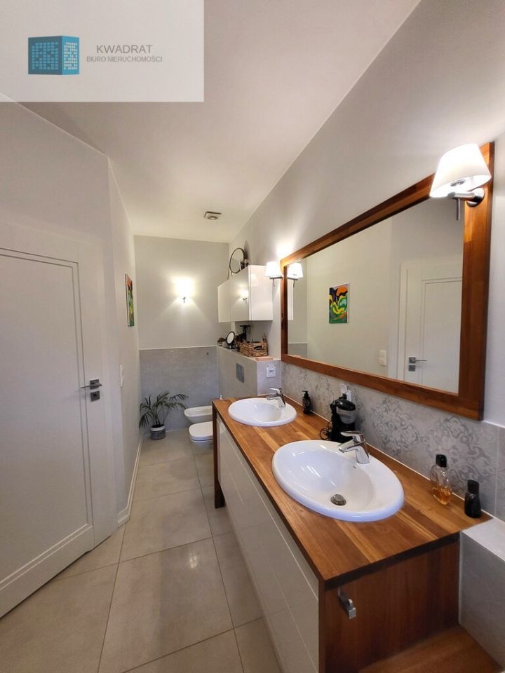 dom wolnostojący, 5 pokoi Łódź. Zdjęcie 9