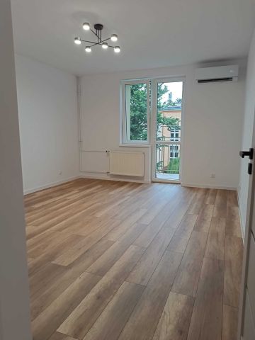 Mieszkanie 2-pokojowe Tarnów, ul. Romualda Traugutta. Zdjęcie 1