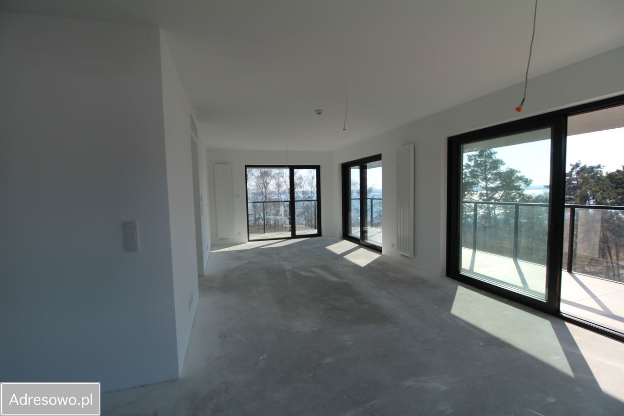 Mieszkanie 3-pokojowe Rogowo. Zdjęcie 13