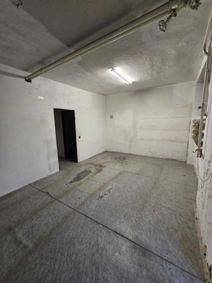 Lokal Poznań Łazarz, ul. Henryka Siemiradzkiego. Zdjęcie 6