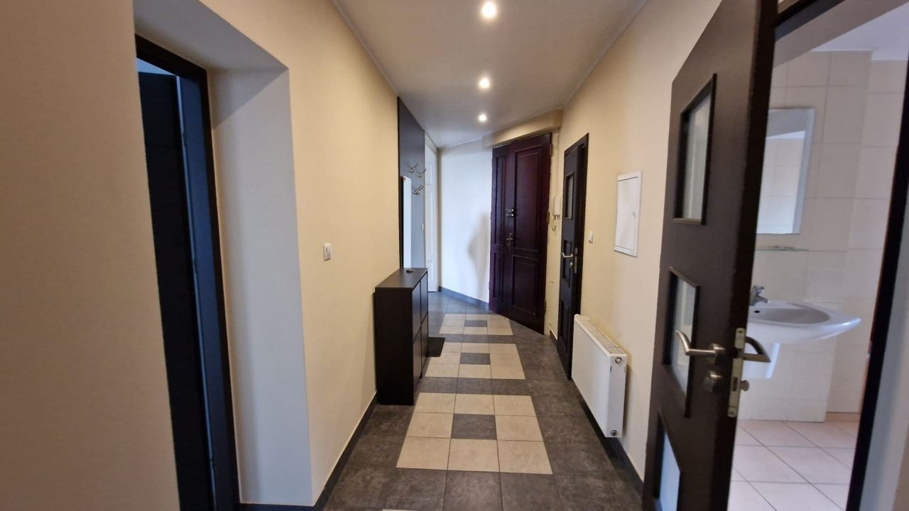 Mieszkanie 3-pokojowe Gliwice Śródmieście, ul. o. Jana Siemińskiego. Zdjęcie 3