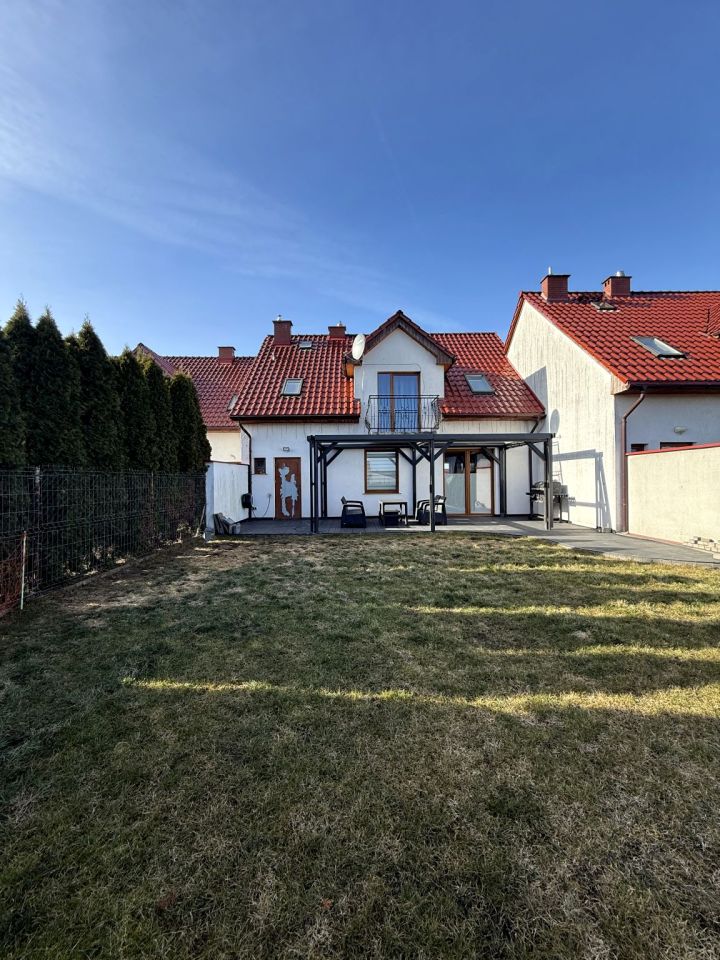 dom szeregowy, 3 pokoje Czaplinek, ul. Wiejska. Zdjęcie 4