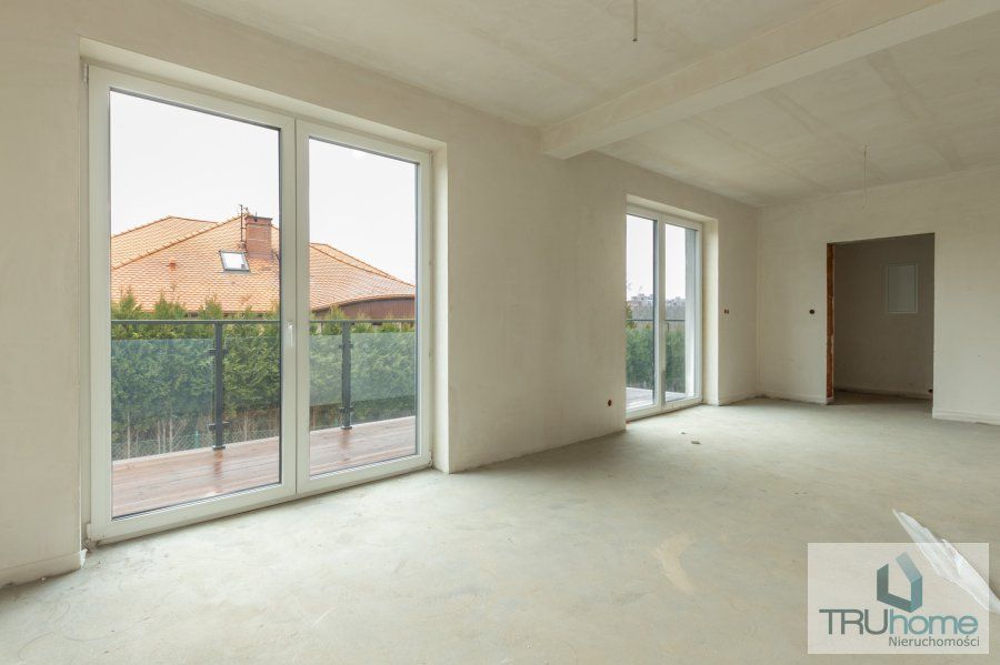 Mieszkanie 4-pokojowe Bielsko-Biała Kamienica, ul. Kowalska. Zdjęcie 3