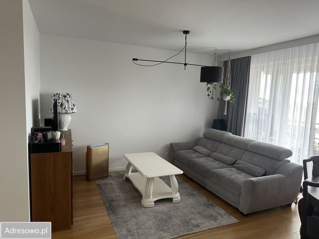 Mieszkanie 3-pokojowe Gorzów Wielkopolski, ul. Lizbońska. Zdjęcie 1