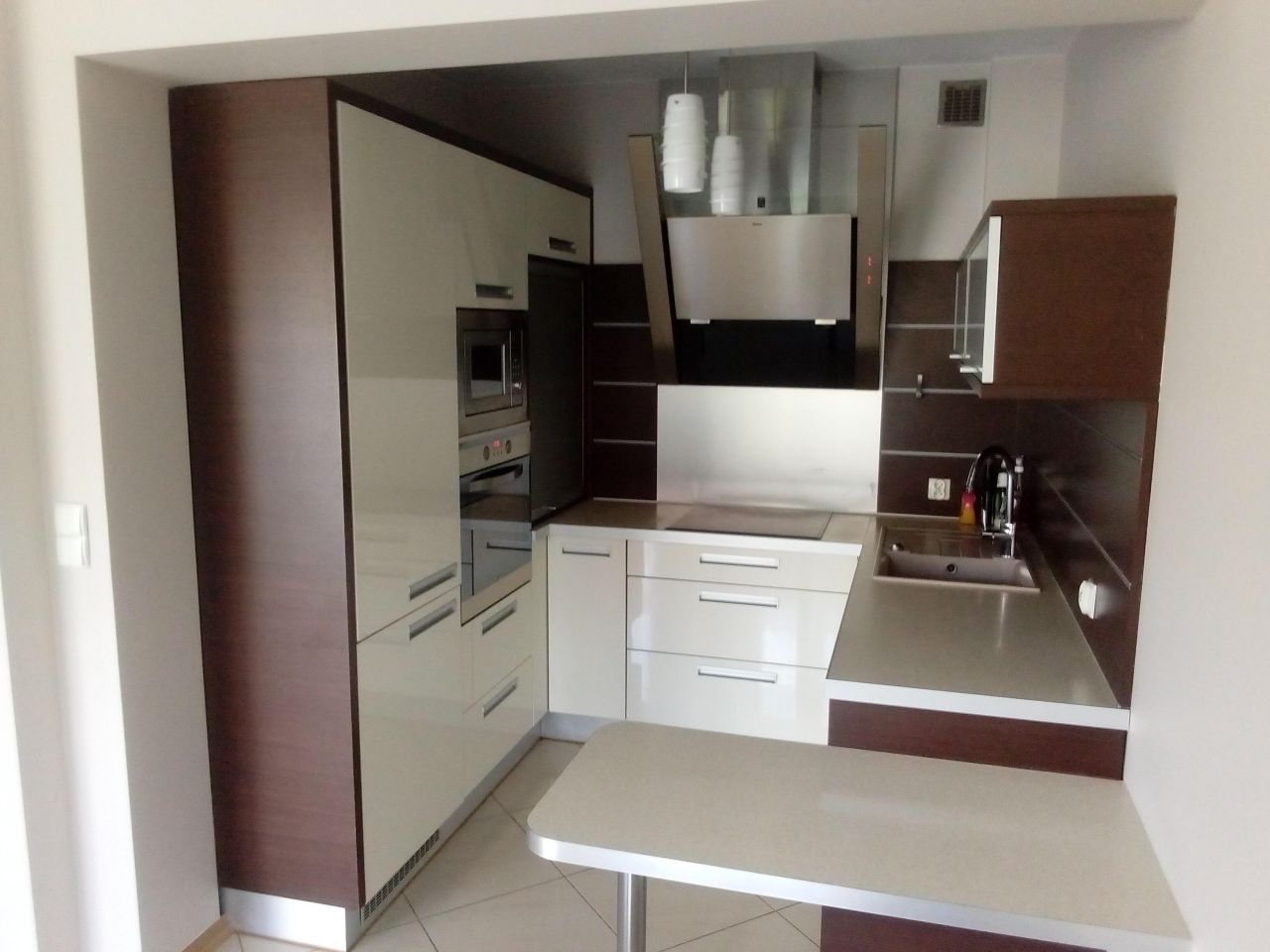 dom szeregowy, 5 pokoi Jarocin, os. Osiedle Bajkowe. Zdjęcie 4