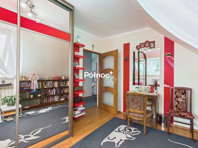 dom wolnostojący, 11 pokoi Rudzienice. Zdjęcie 22